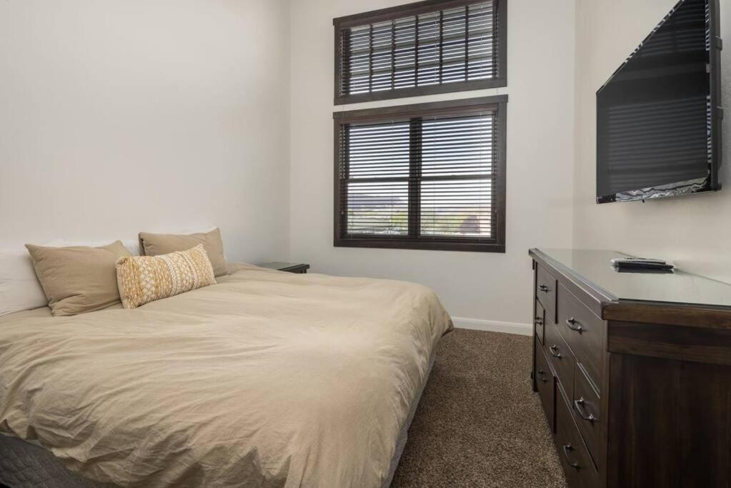 Luxury Downtown Rental - La Dolce Vita Villa #3 摩押 外观 照片