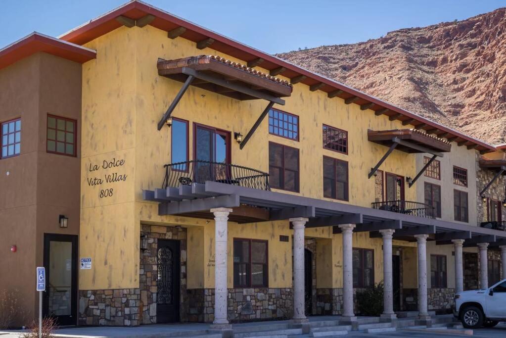 Luxury Downtown Rental - La Dolce Vita Villa #3 摩押 外观 照片