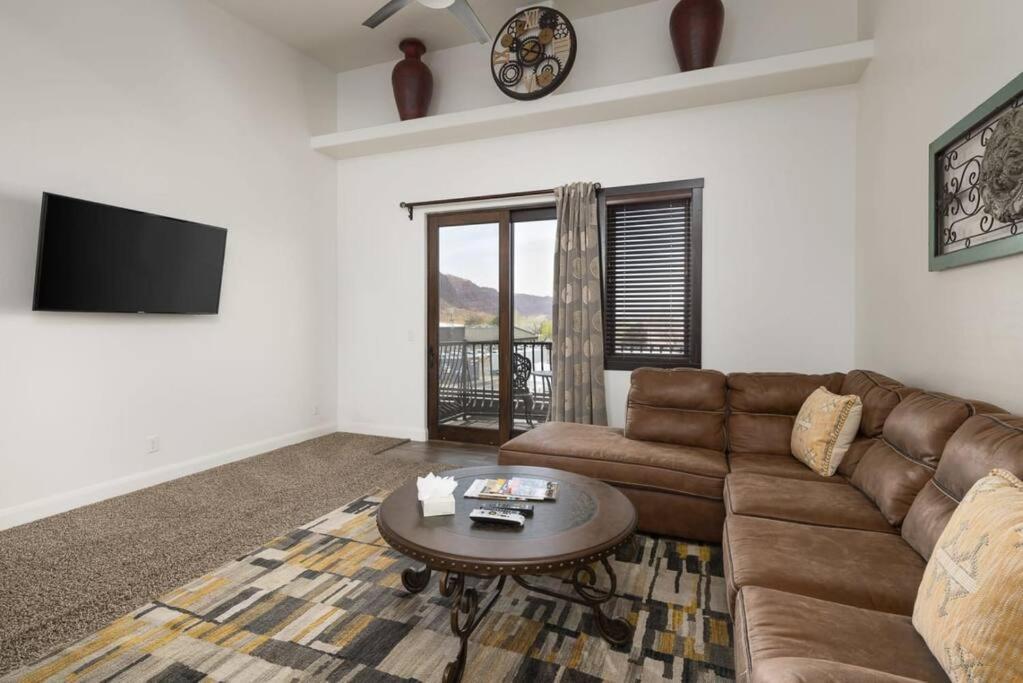 Luxury Downtown Rental - La Dolce Vita Villa #3 摩押 外观 照片
